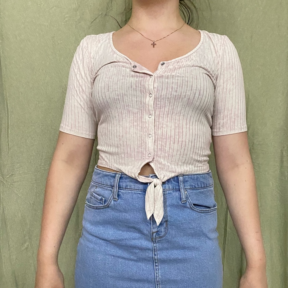 American Eagle crop top